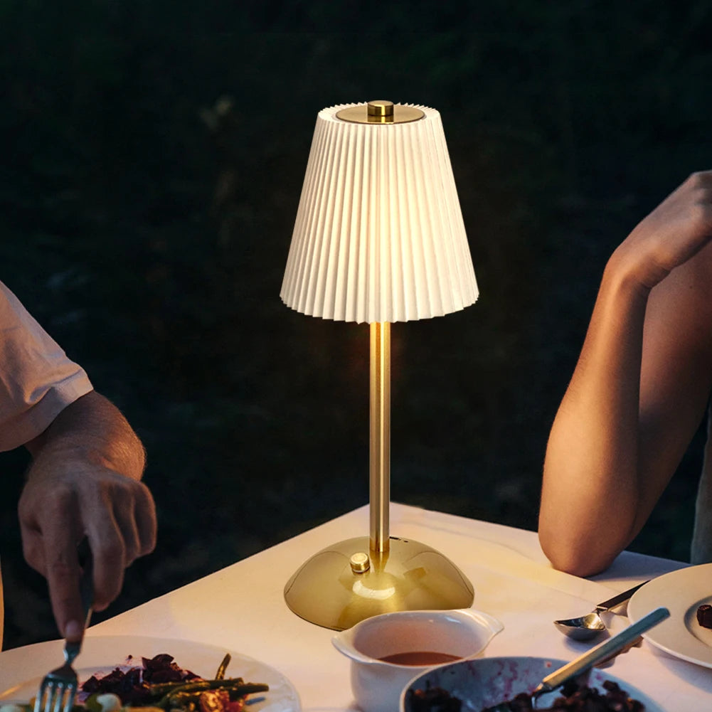 Cordless Metal Table Lamp with Pleated Shade – Touch Dimming, Rechargeable