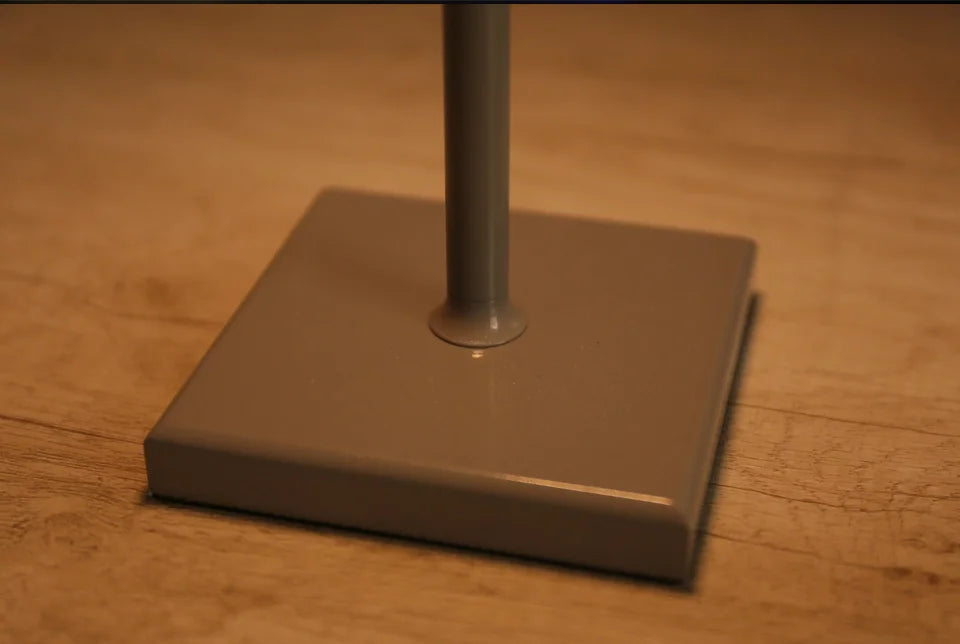 IP54 Waterproof Cordless Table Lamp – Touch Dimming, USB Rechargeable, Hotel Style