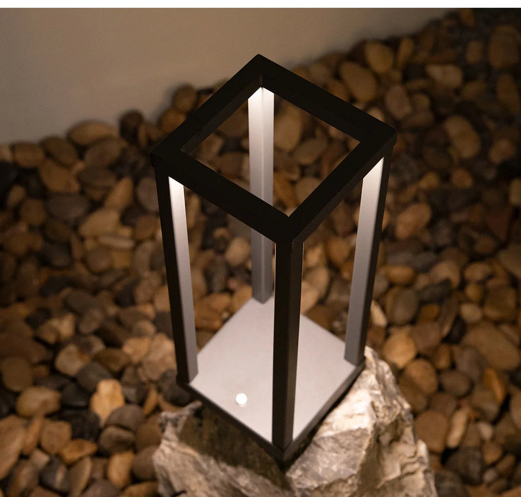 Cordless Aluminum Table Lamp – Touch Sensor, 3-Level Dimming, 24-Hour Battery