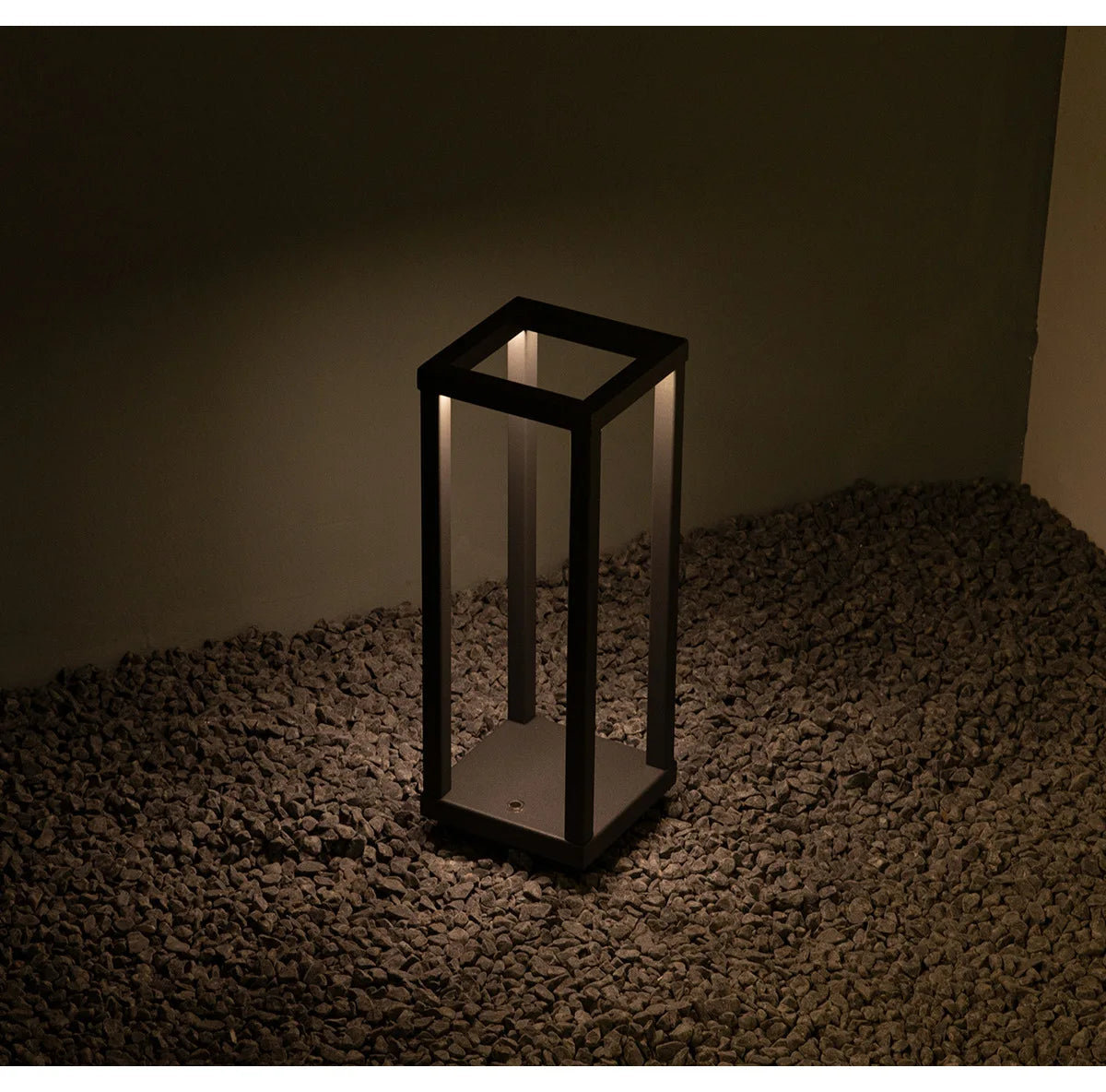 Cordless Aluminum Table Lamp – Touch Sensor, 3-Level Dimming, 24-Hour Battery